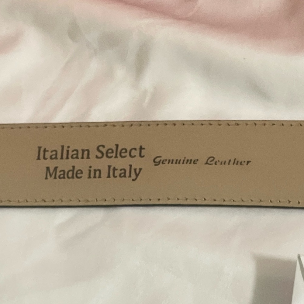 Italian Select Leather Belt - Picture 3 of 3